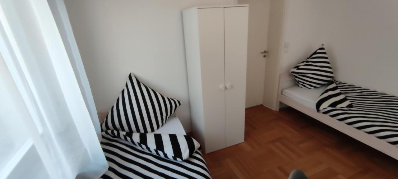 Schoene Und Optimal Gelegene Wohnung Weisskirchen Buitenkant foto