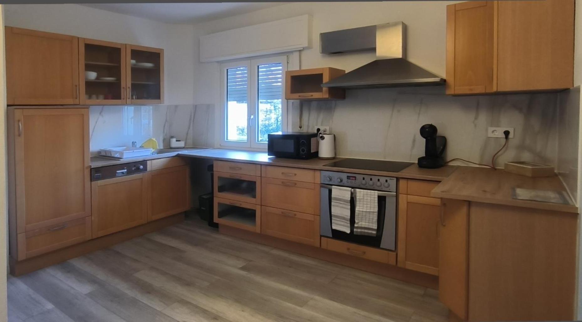 Schoene Und Optimal Gelegene Wohnung Weisskirchen Buitenkant foto